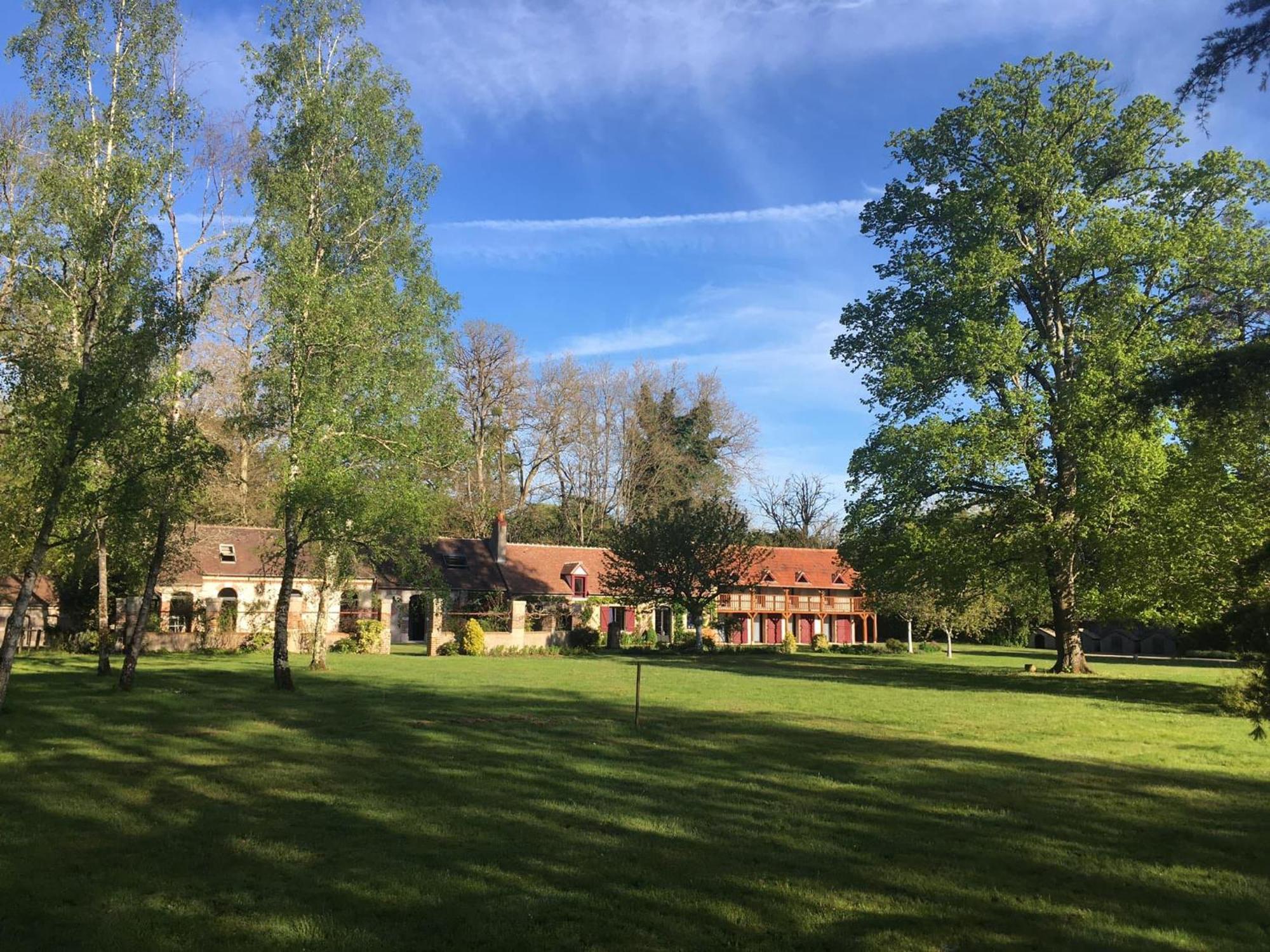 Domaine De Montizeau Bed & Breakfast Lailly-en-Val Exterior photo